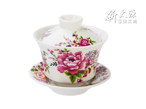 《Xintaiyuan》 (Taiwan flower cloth pattern) Benihana Kung Fu Cup - New Peony Tea Bowl -Gold- (White) 《Taiwanese Souvenir》