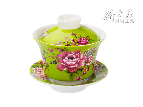 《Xin Taiyuan》 (Taiwan flower cloth pattern) Benihana Kung Fu Cup - New Peony Tea Bowl -Gold- (Green) 《Taiwanese Souvenir》